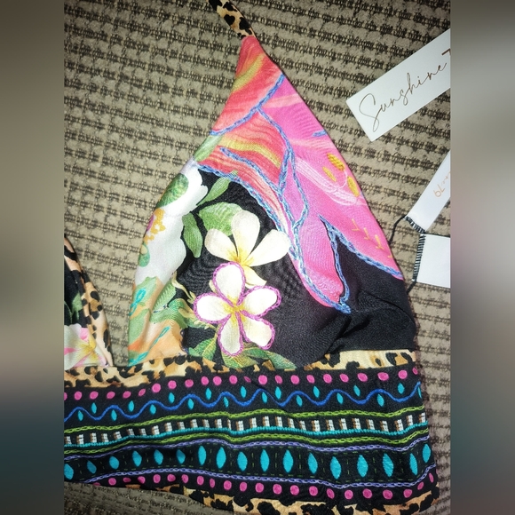 🆕Sunshine 79 REVERSIBLE Triangle Halter Bikini Top Size 8 Animal & Floral Print - Picture 5 of 12